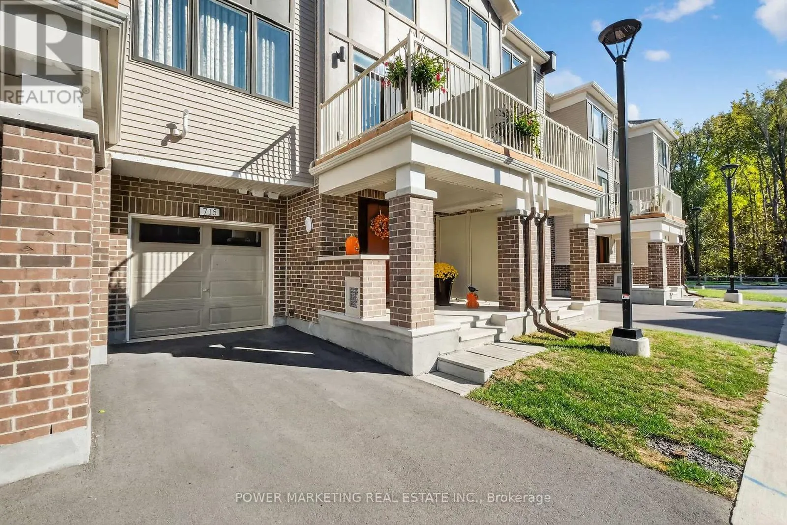 715 HYDRUS PRIVATE