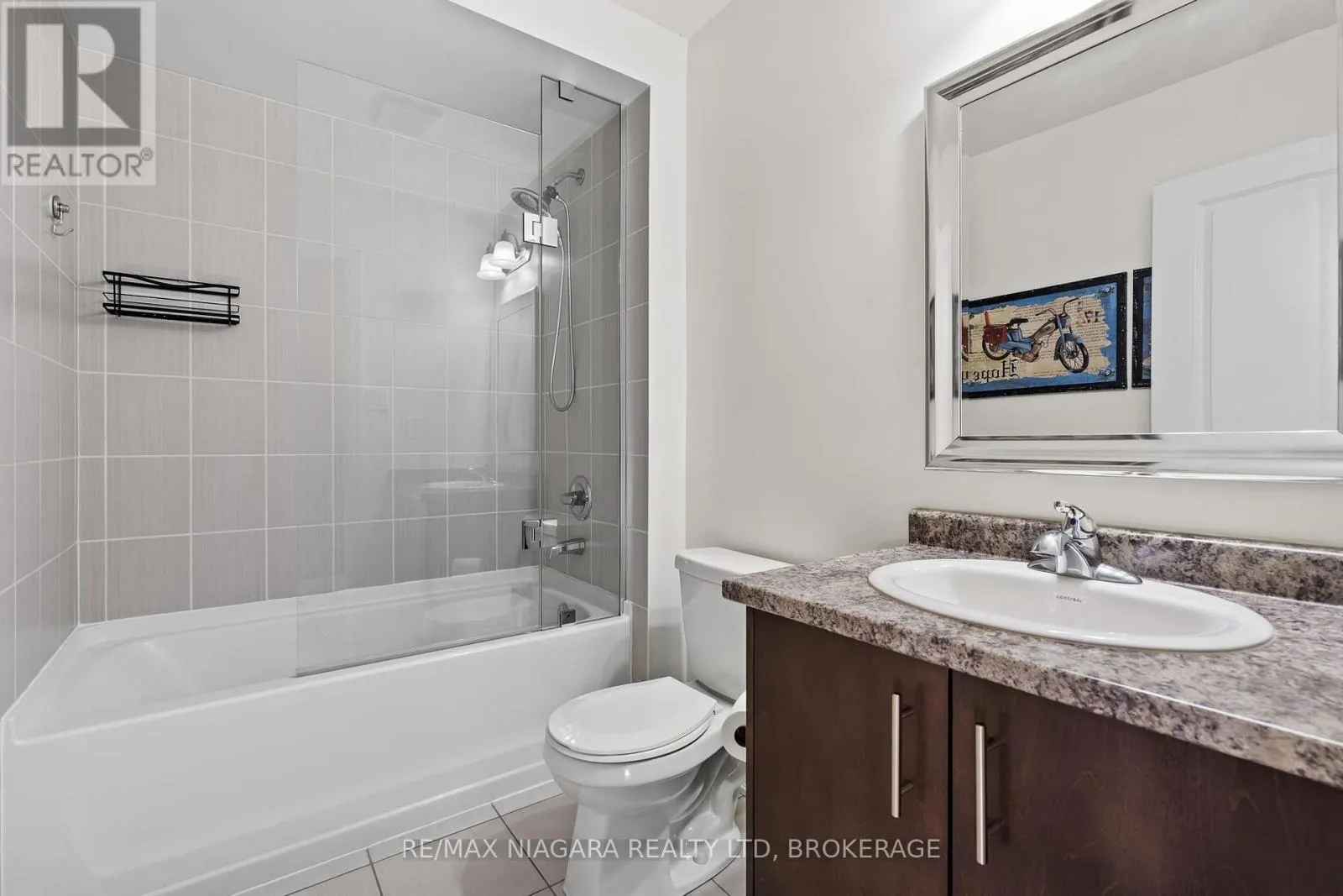 68 DOMINION CRESCENT
