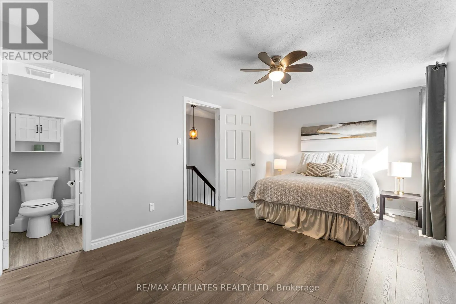 2 TEDWYN DRIVE