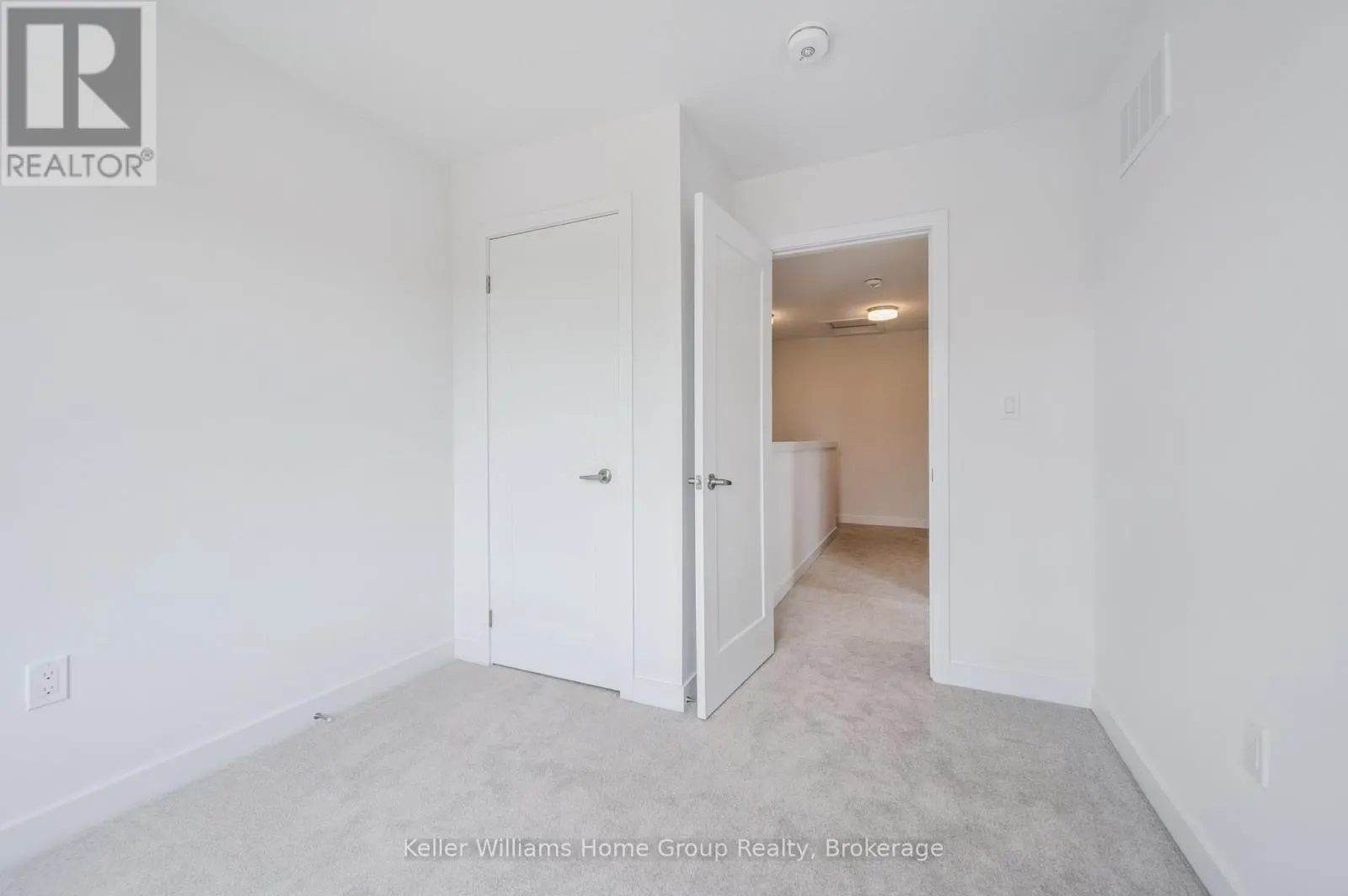 55 - 940 ST DAVID STREET N, #55