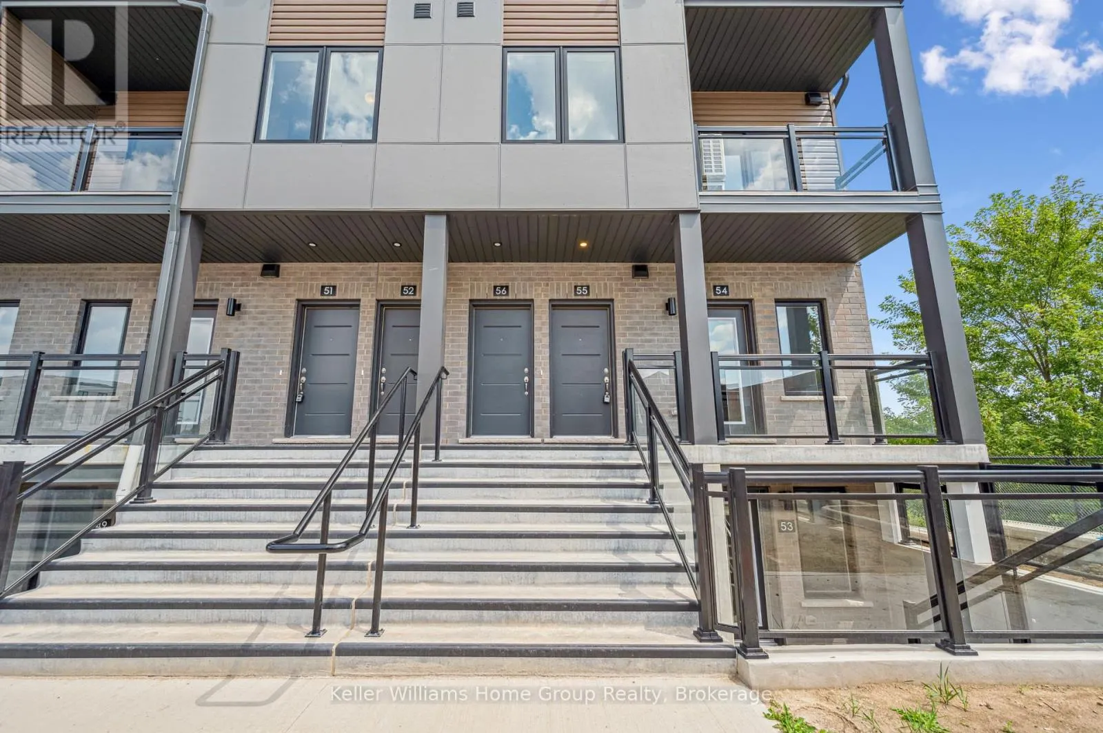 55 - 940 ST DAVID STREET N, #55