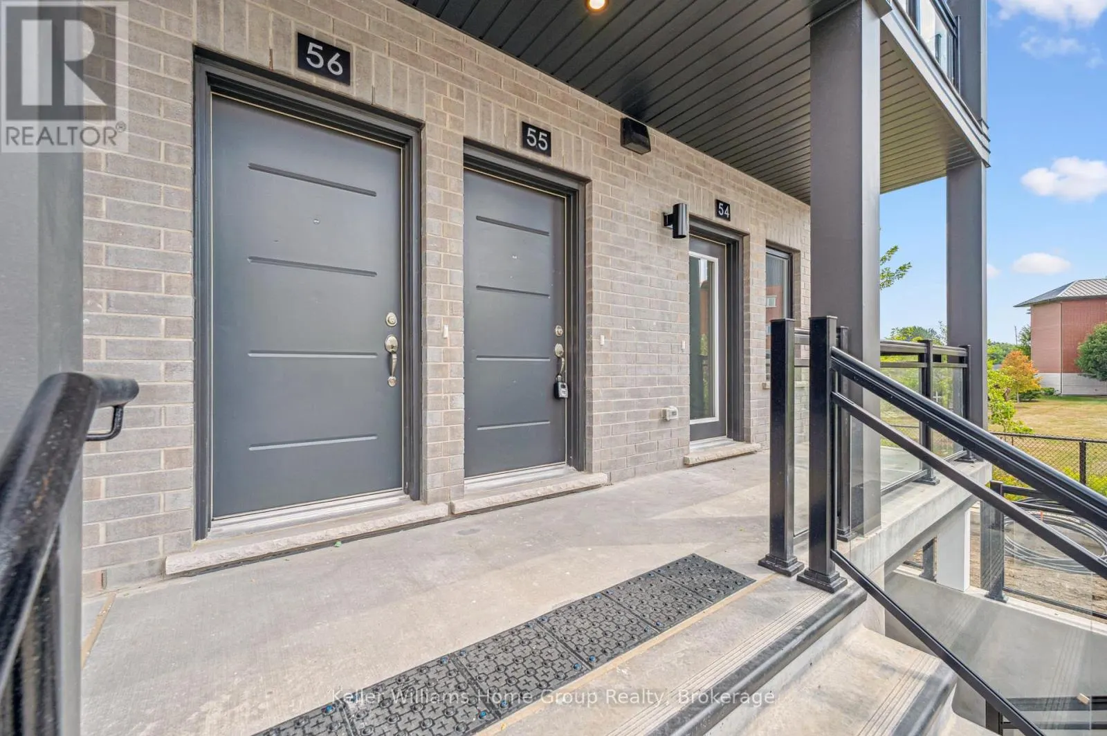 55 - 940 ST DAVID STREET N, #55