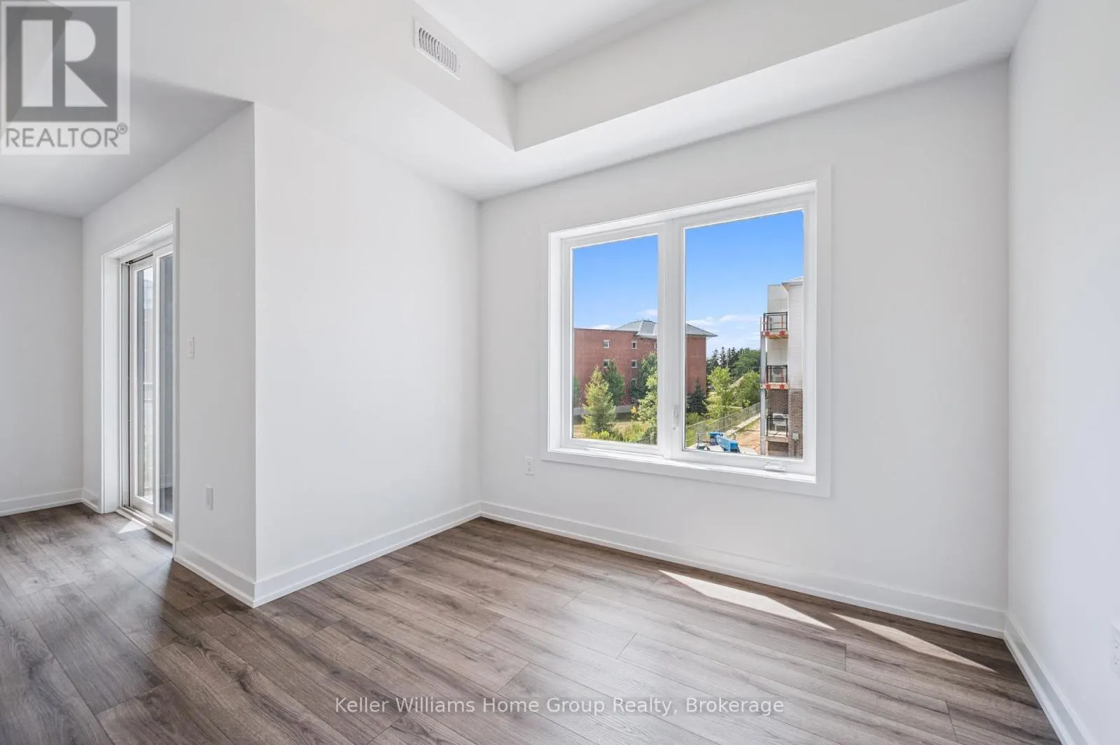 55 - 940 ST DAVID STREET N, #55