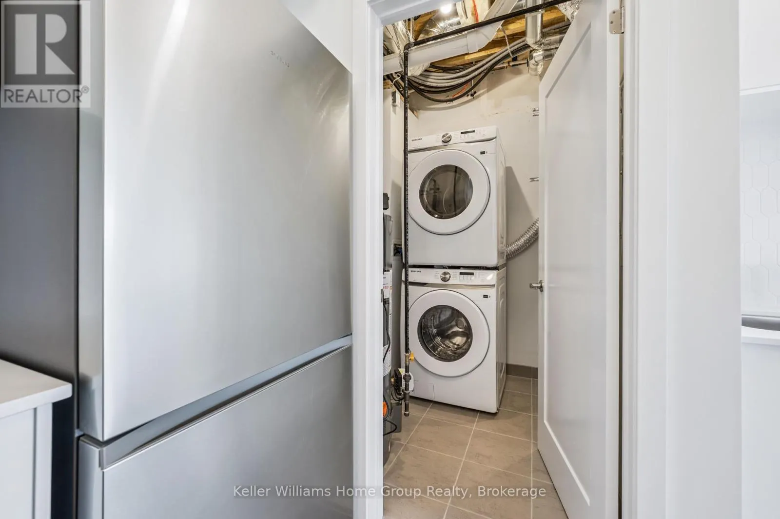 55 - 940 ST DAVID STREET N, #55