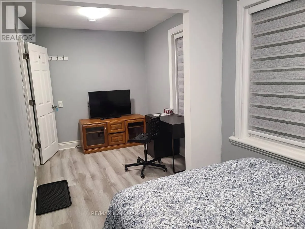 474 SOMERSET STREET W