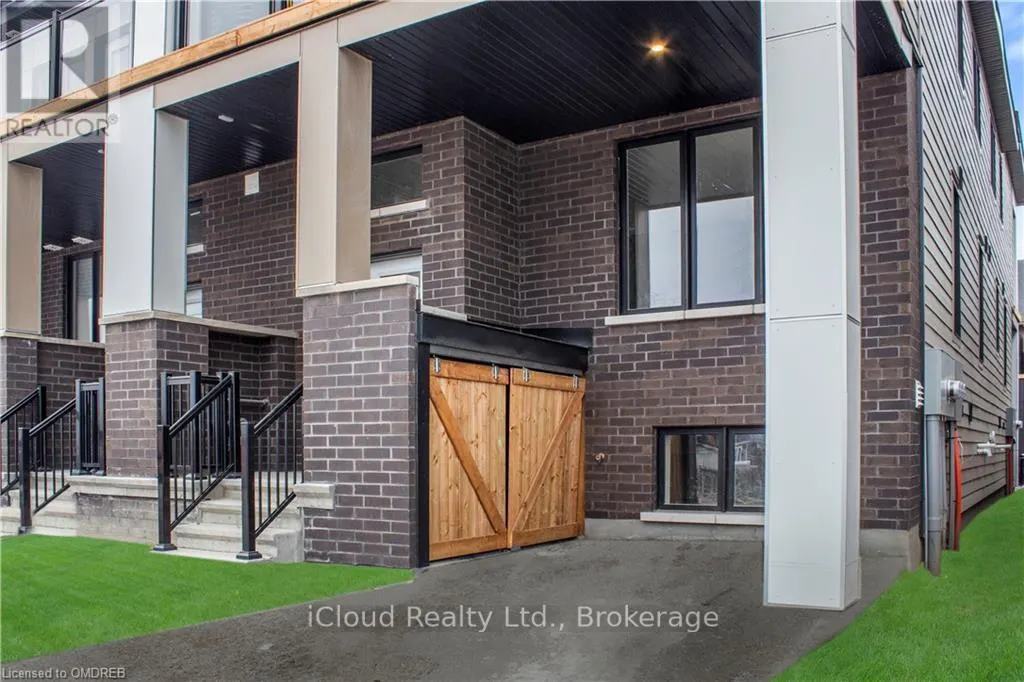 318 CATSFOOT WALK