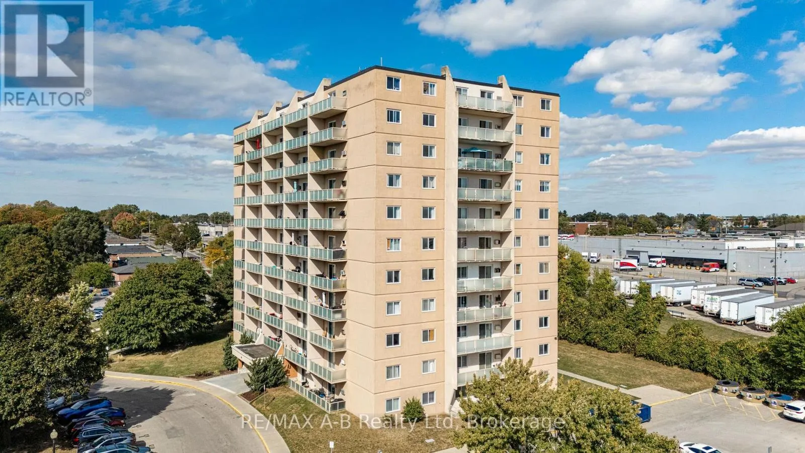 101 - 583 MORNINGTON AVENUE, #101