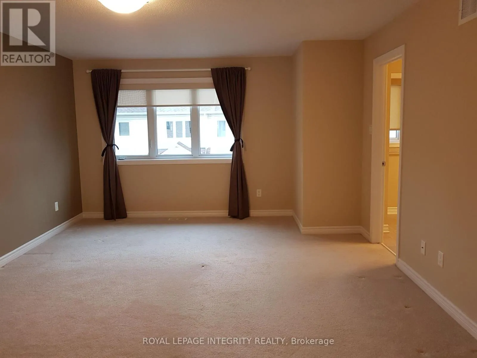348 TOURMALINE CRESCENT