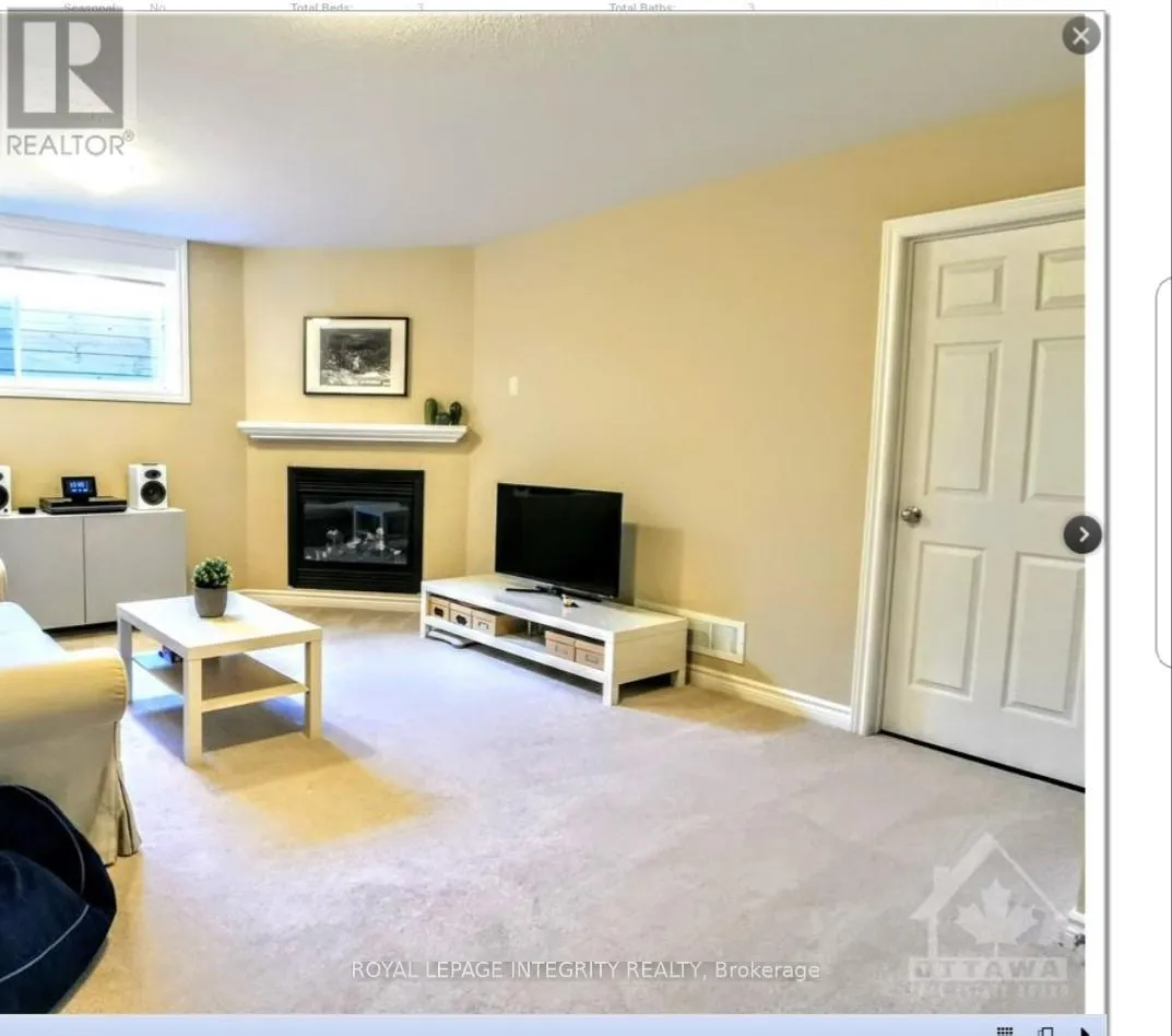 348 TOURMALINE CRESCENT