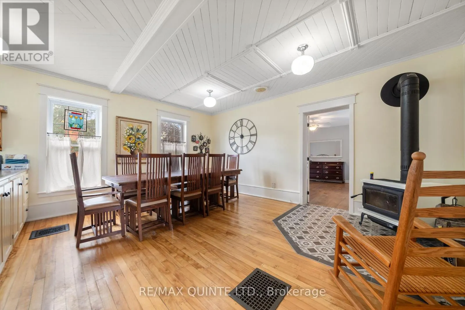 16882 TELEPHONE ROAD