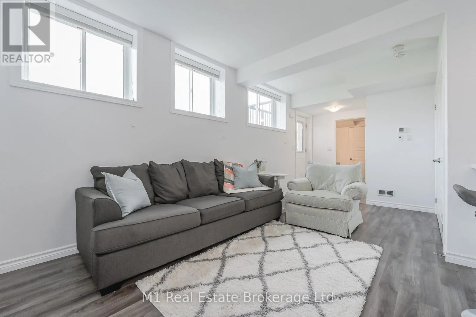 LOWER UNIT - 898D GZOWSKI STREET, #Lower Unit