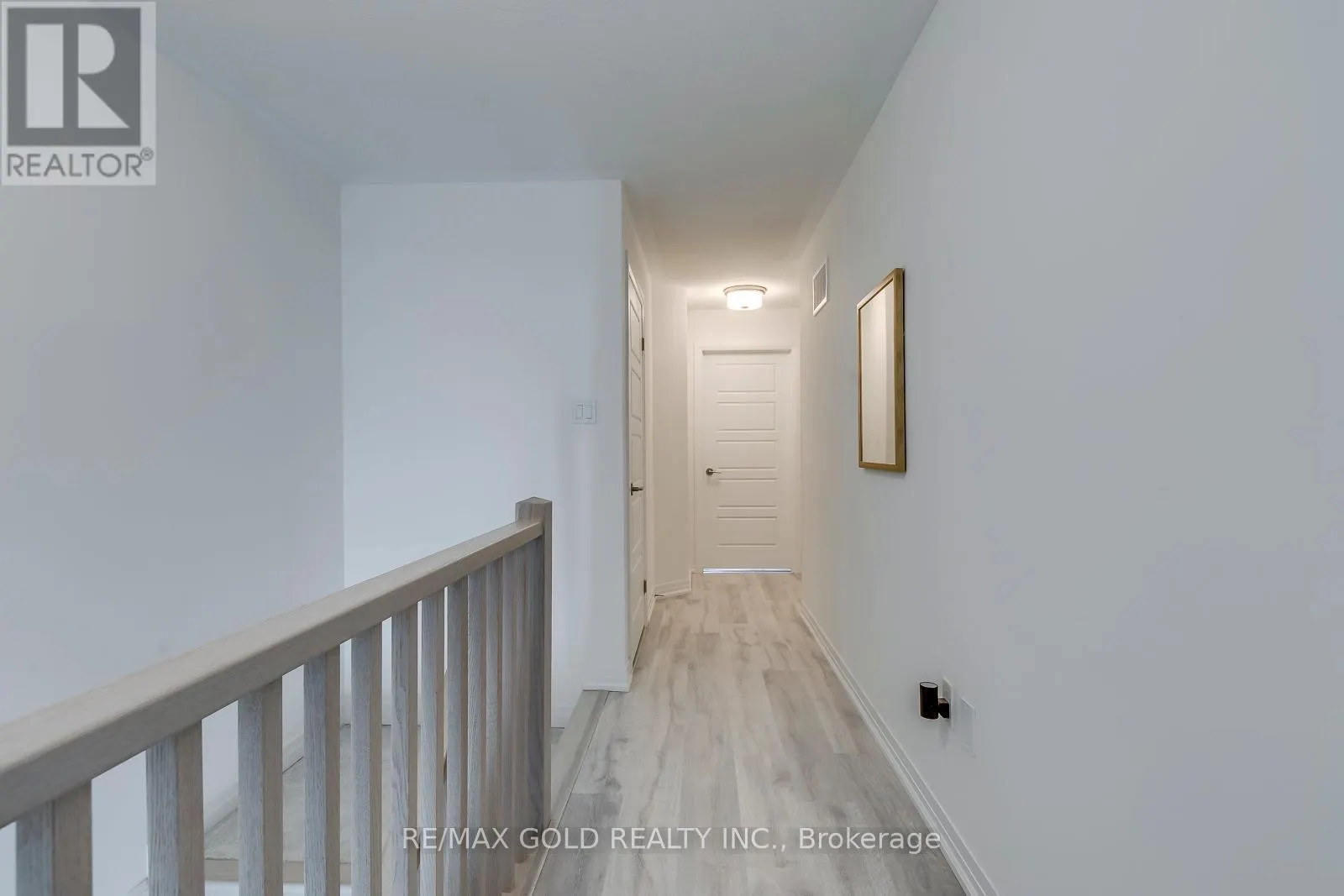 43 GEORGE BRIER DRIVE W