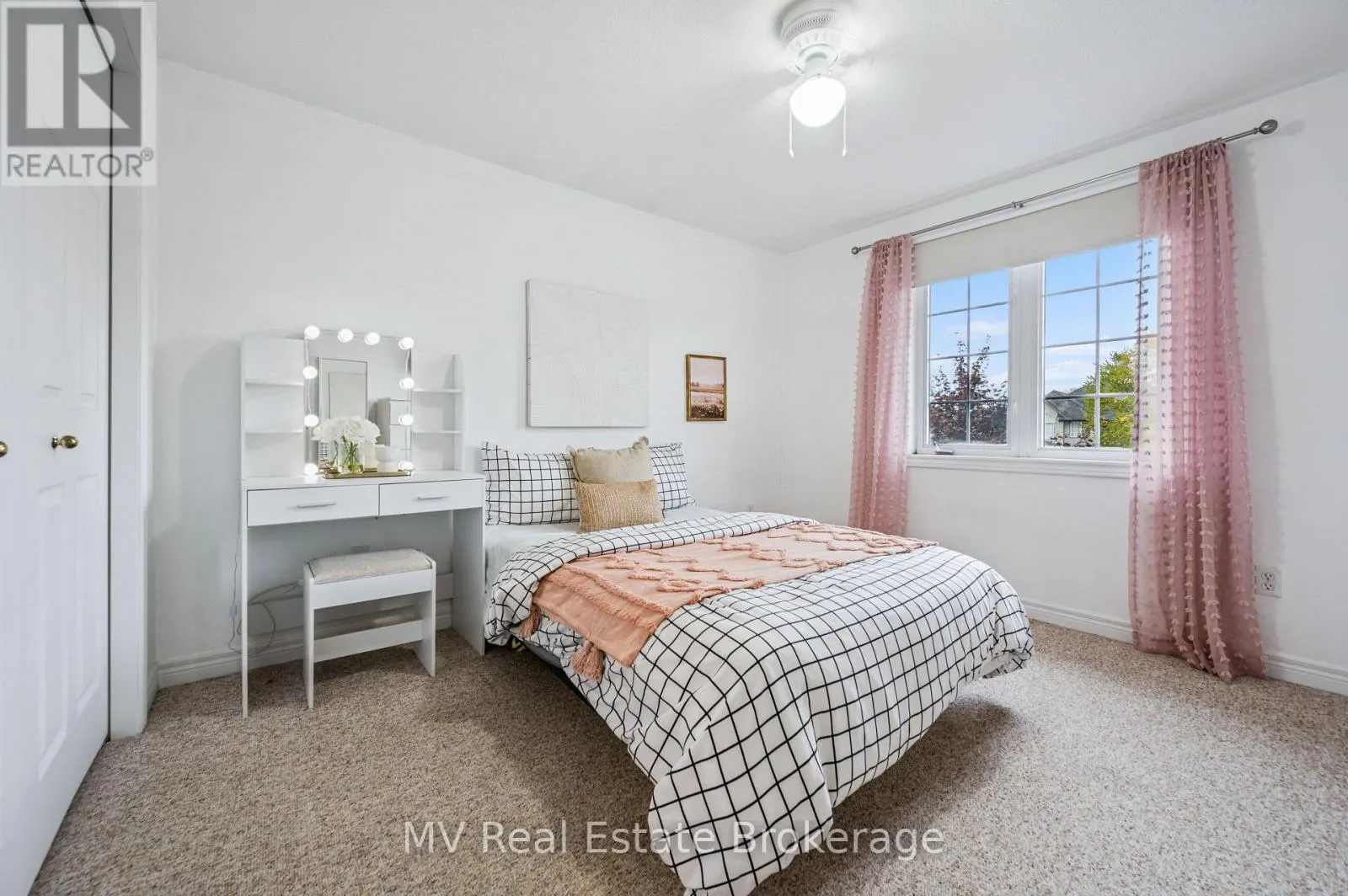 539 BLACK STREET