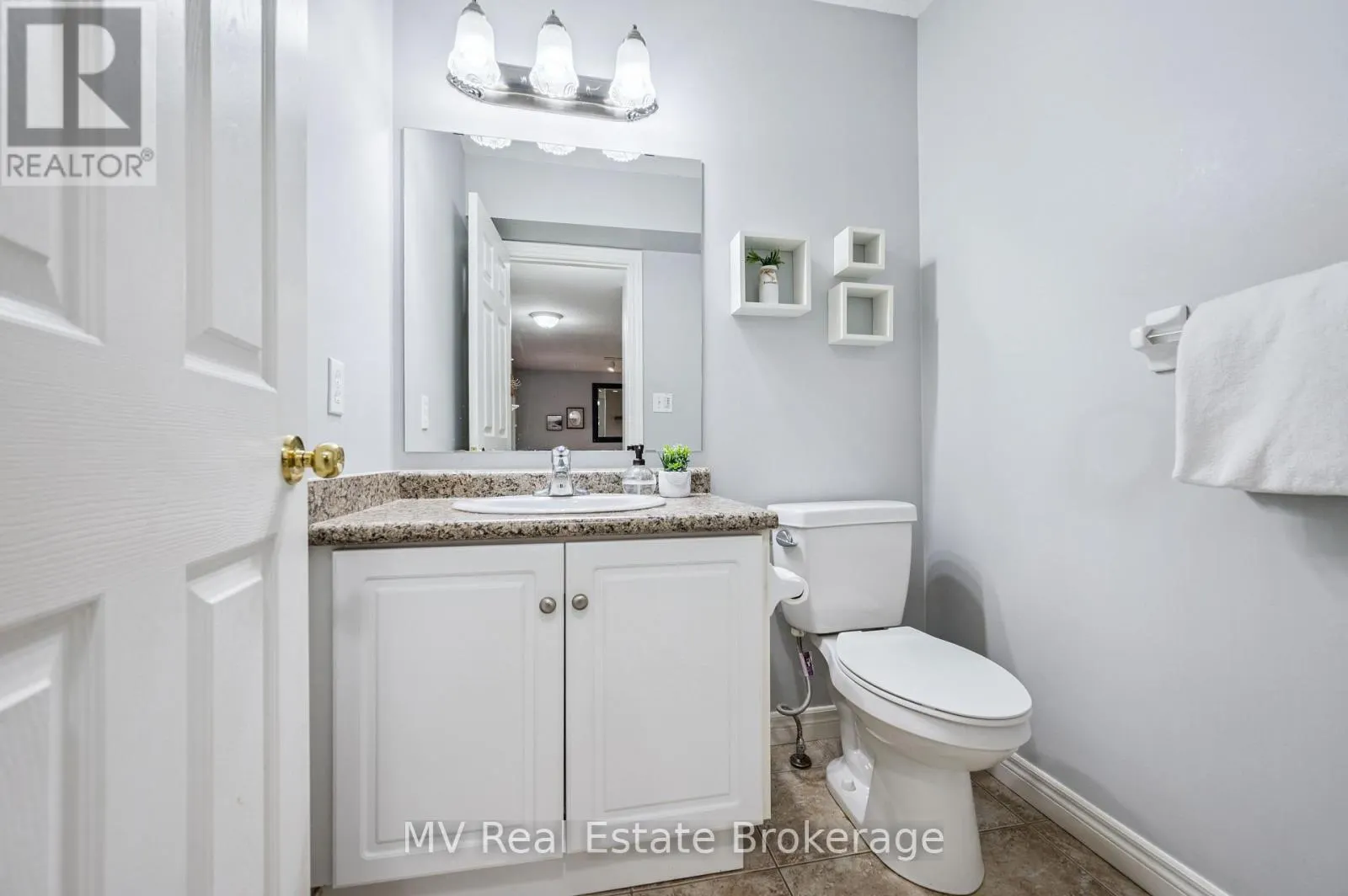 539 BLACK STREET