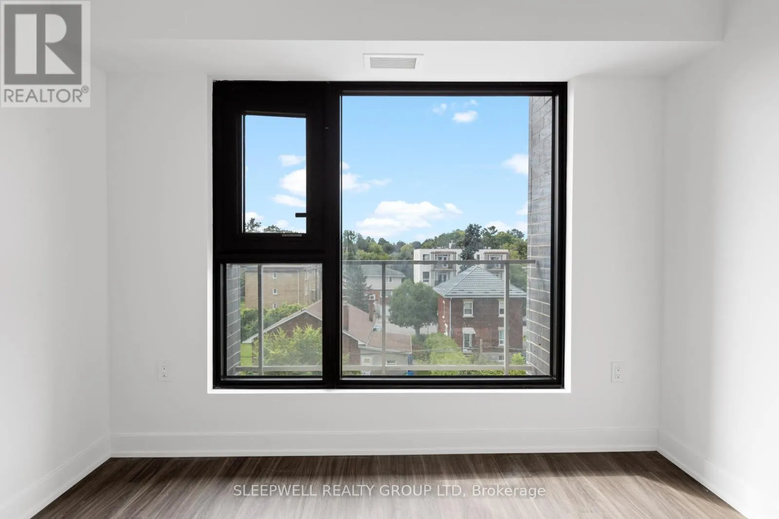 409 - 820 ARCHIBALD STREET