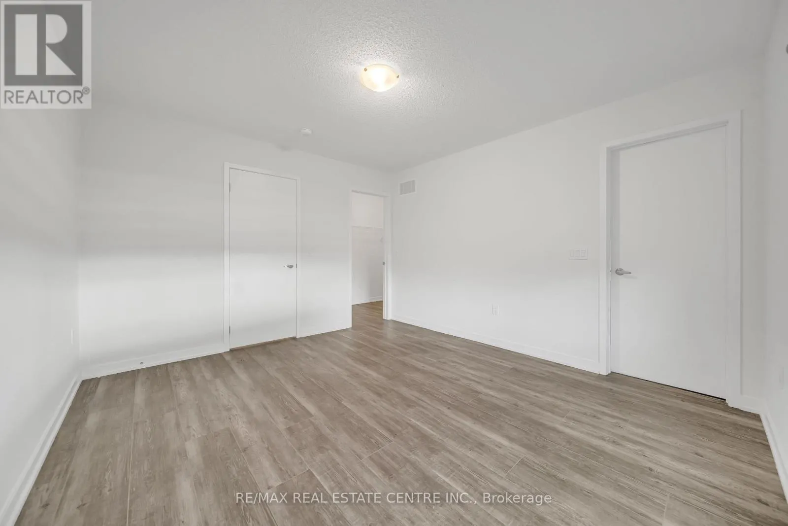 30 - 170 ATTWATER DRIVE