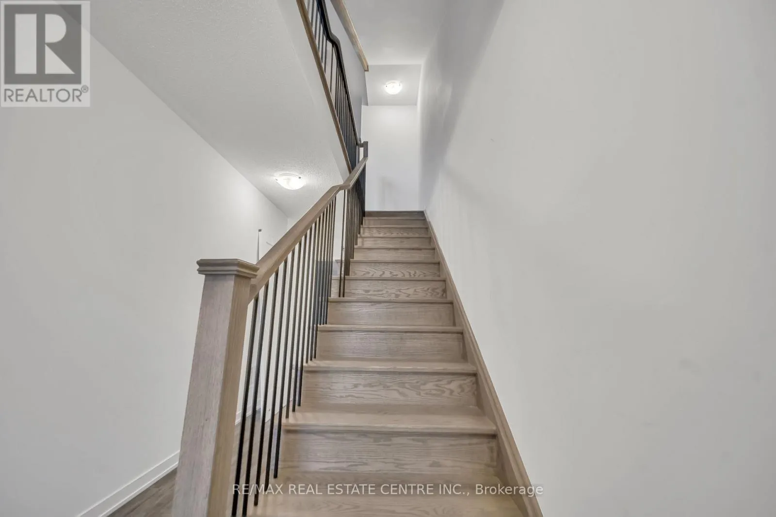 30 - 170 ATTWATER DRIVE