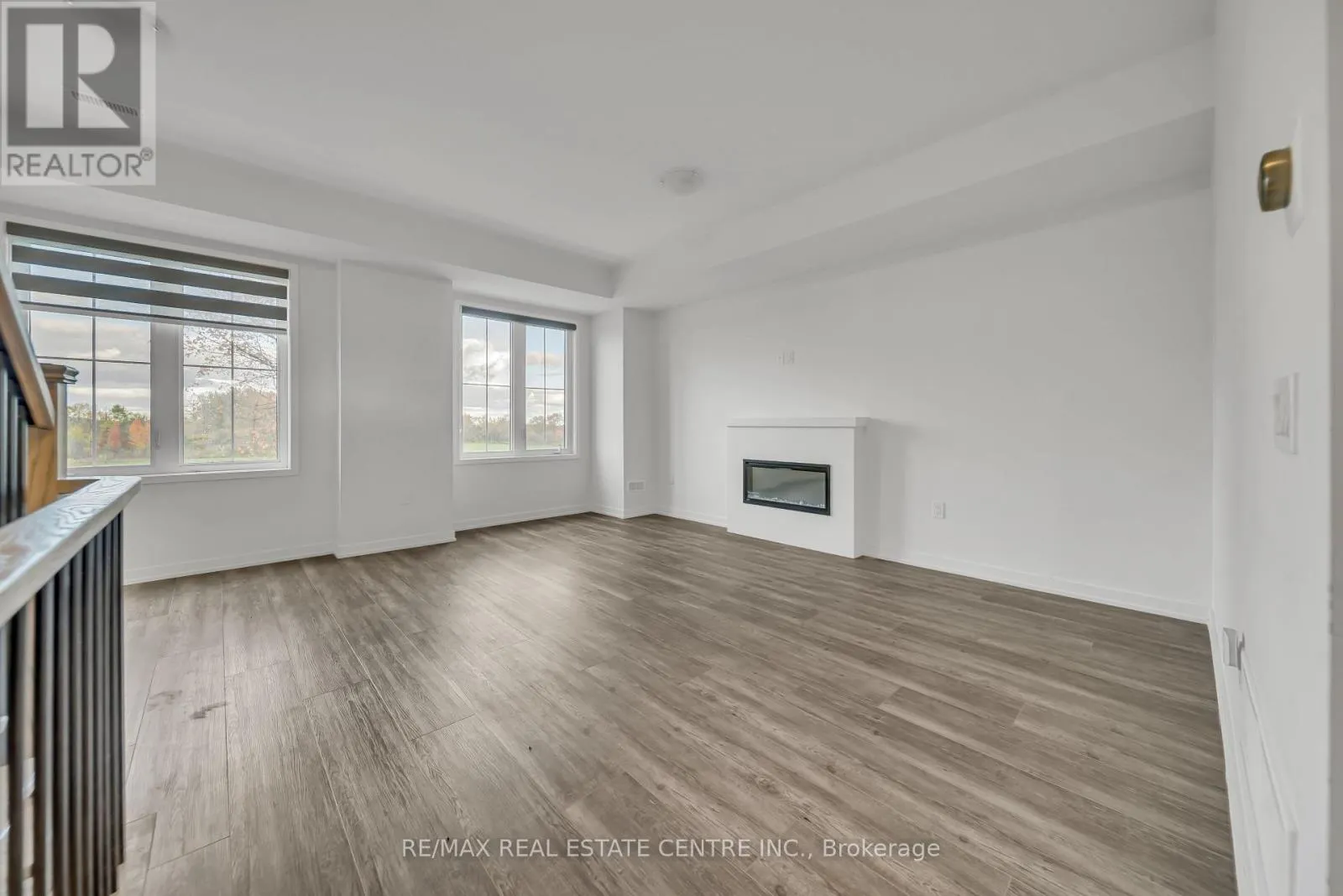 30 - 170 ATTWATER DRIVE