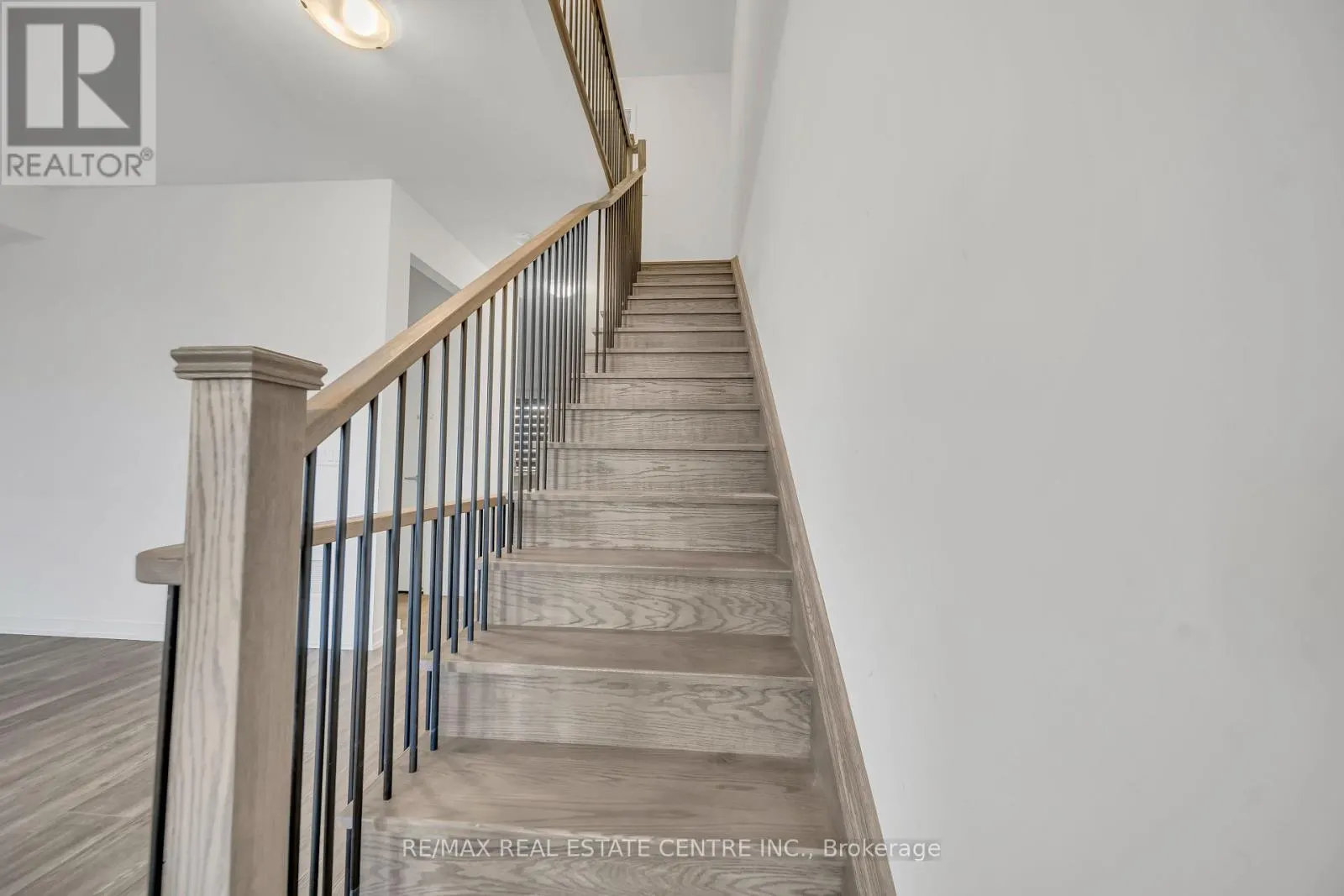 30 - 170 ATTWATER DRIVE