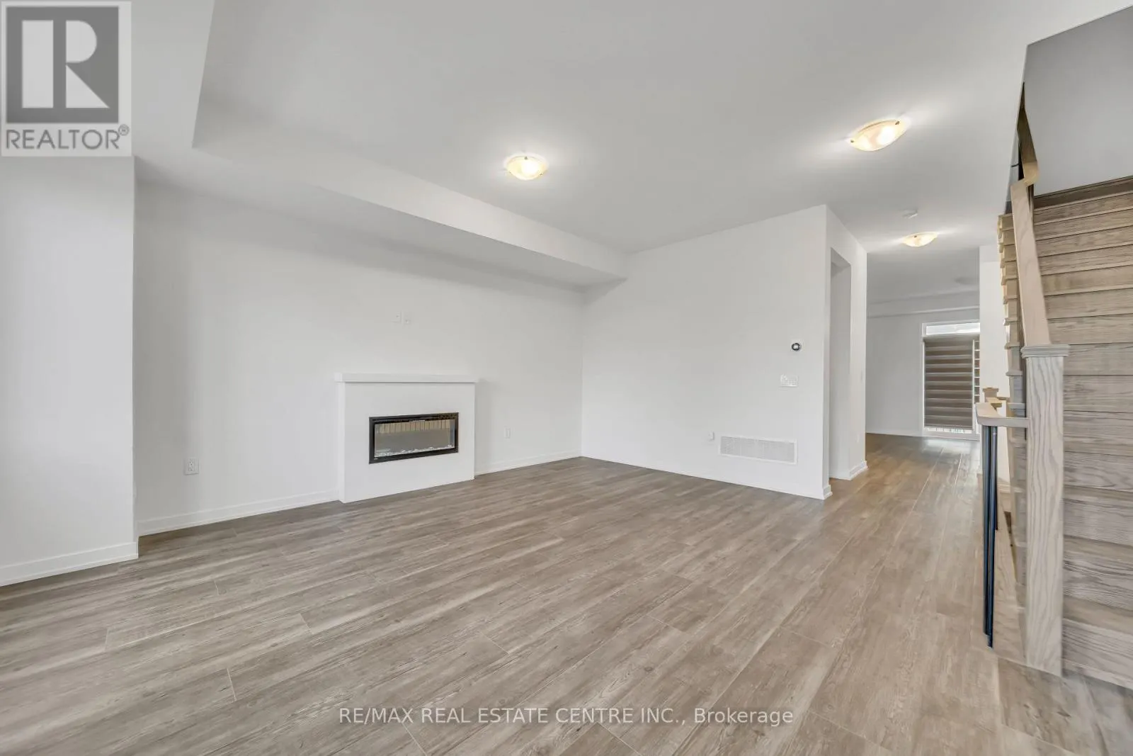 30 - 170 ATTWATER DRIVE