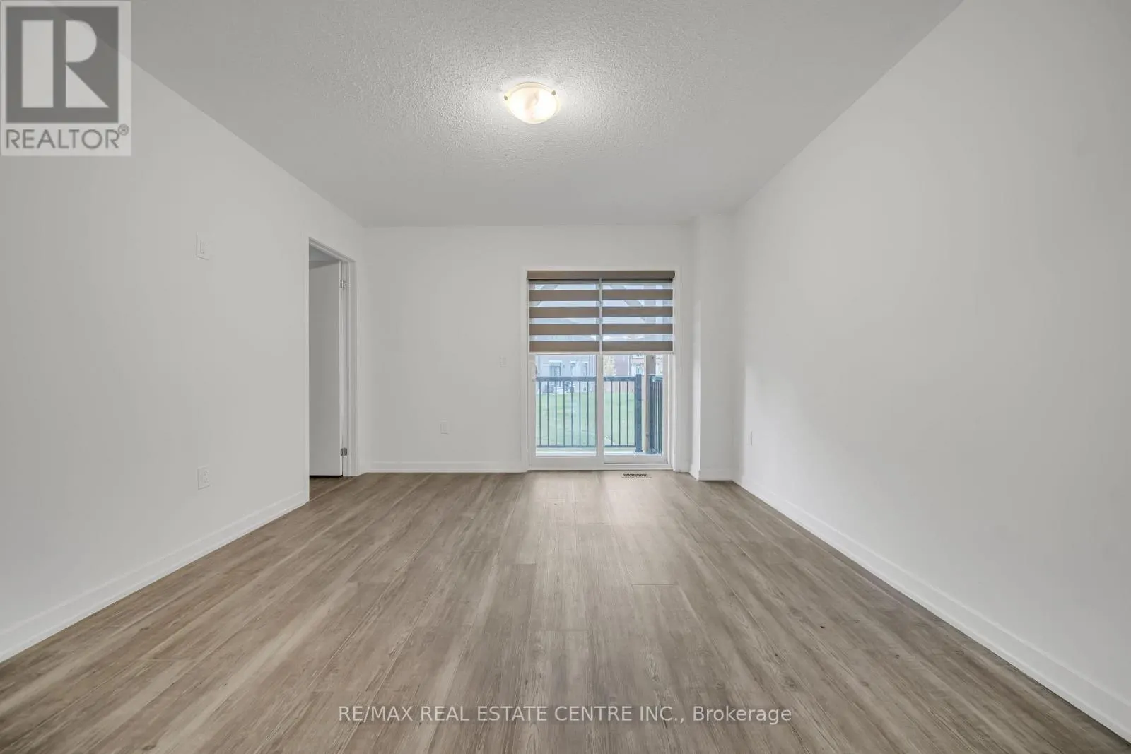 30 - 170 ATTWATER DRIVE