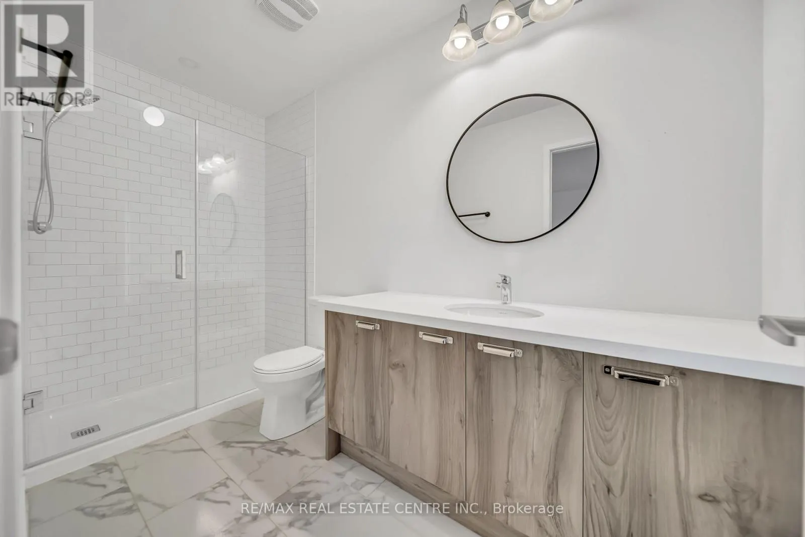 30 - 170 ATTWATER DRIVE