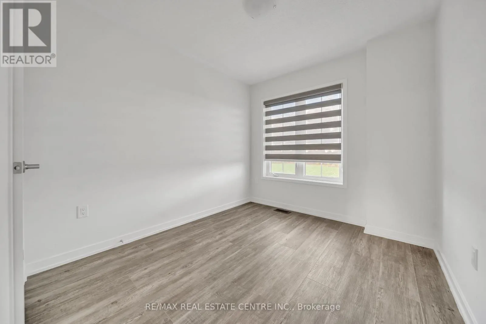 30 - 170 ATTWATER DRIVE