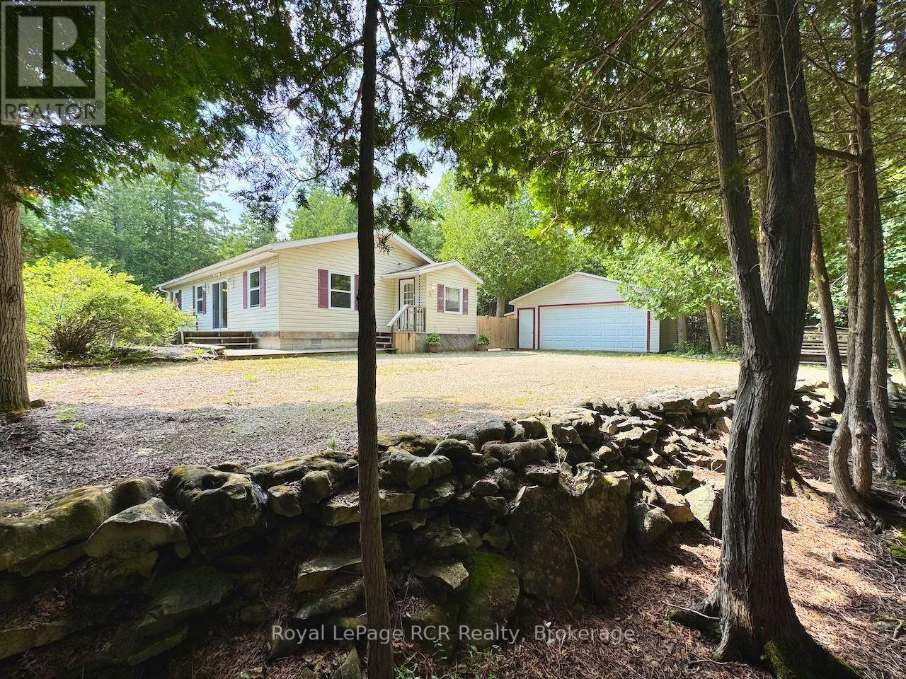 323 EAST ROAD
