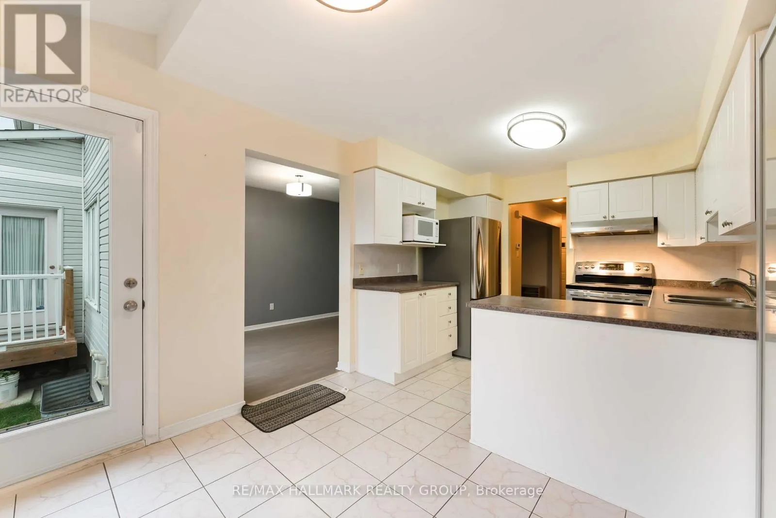 4656 OGILVIE WALK CRESCENT
