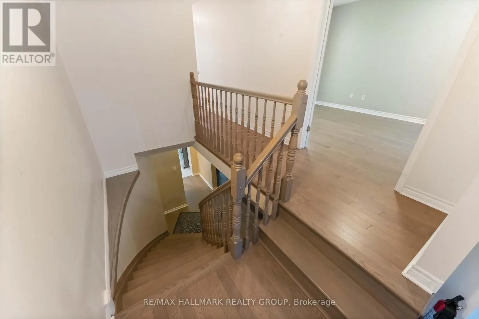4656 OGILVIE WALK CRESCENT