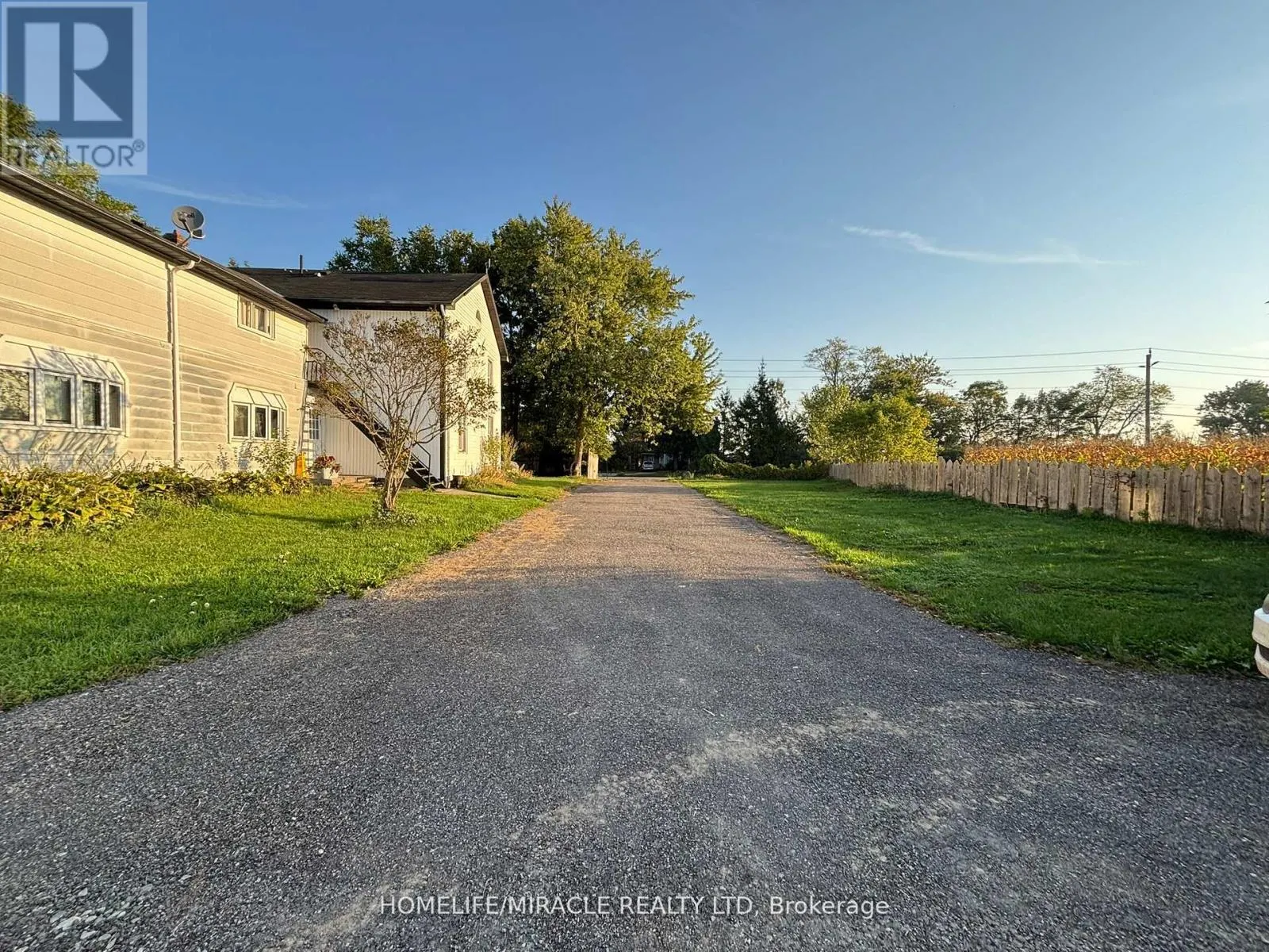 1381 HWY 8