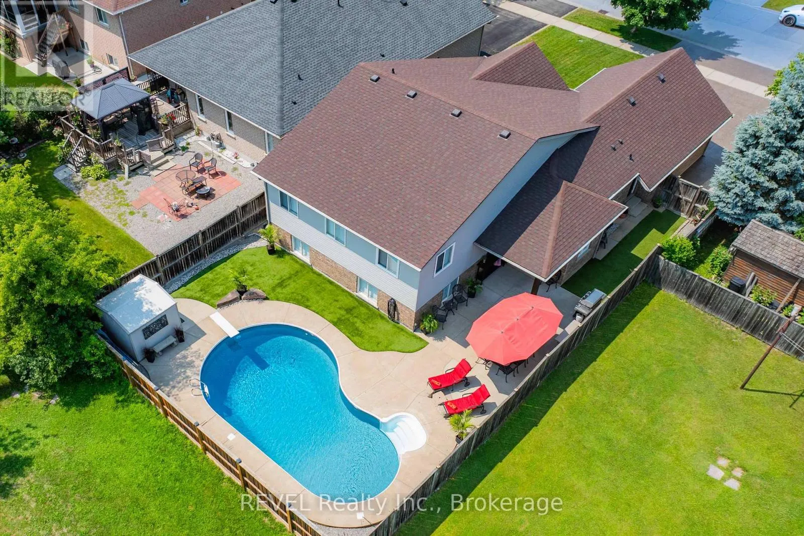35 HUNTER DRIVE