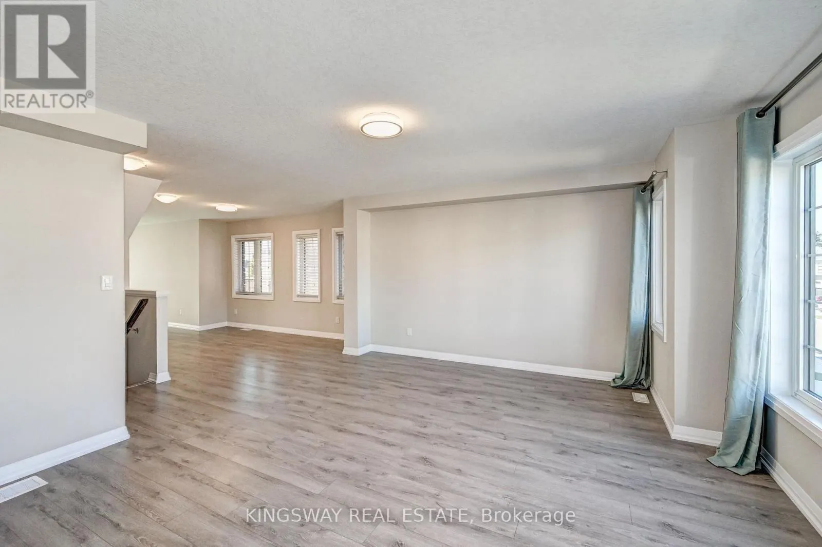 86 MONARCH WOODS DRIVE