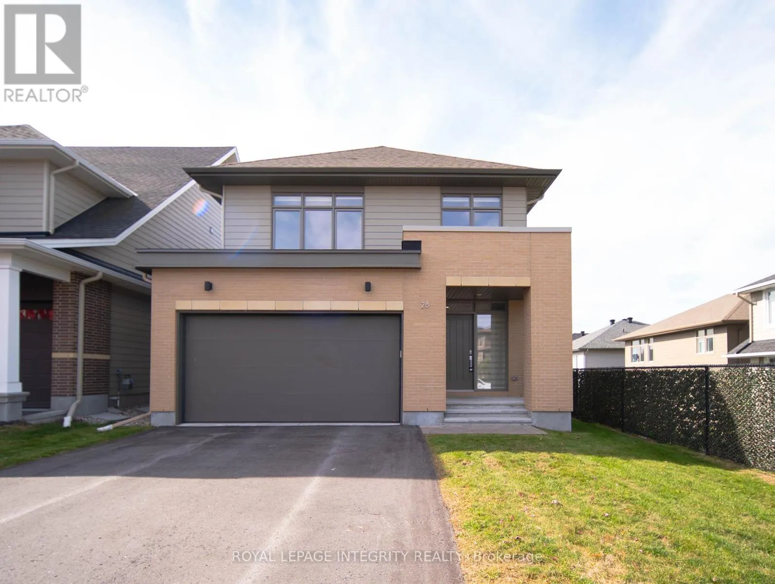 28 GREENSAND PLACE