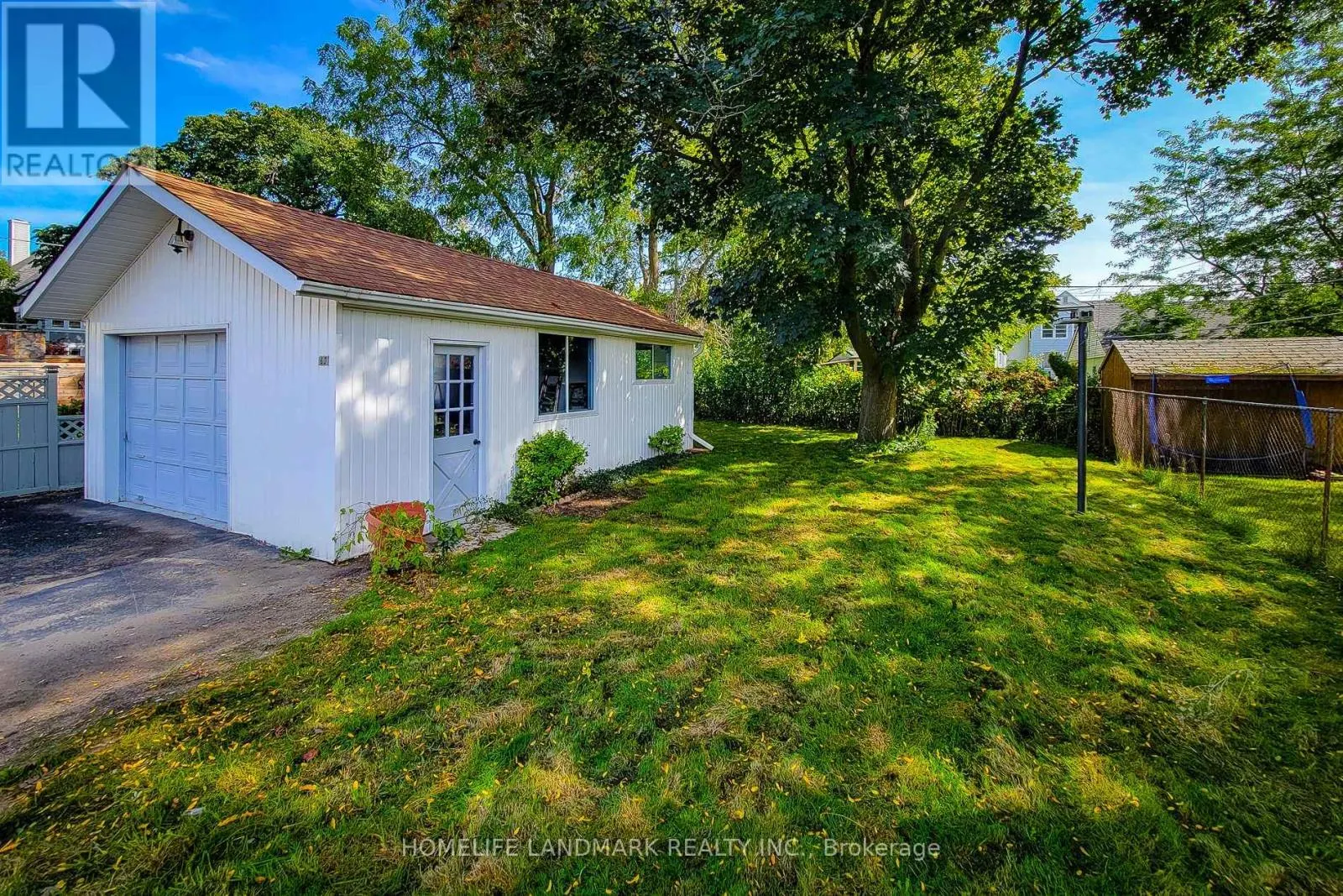 75 BAYVIEW DRIVE