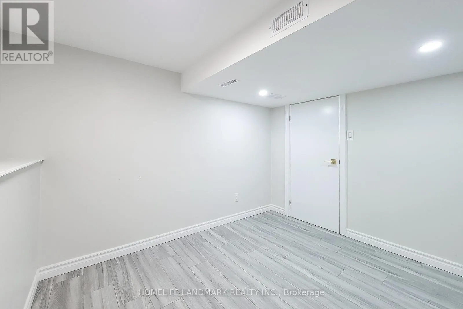 75 BAYVIEW DRIVE