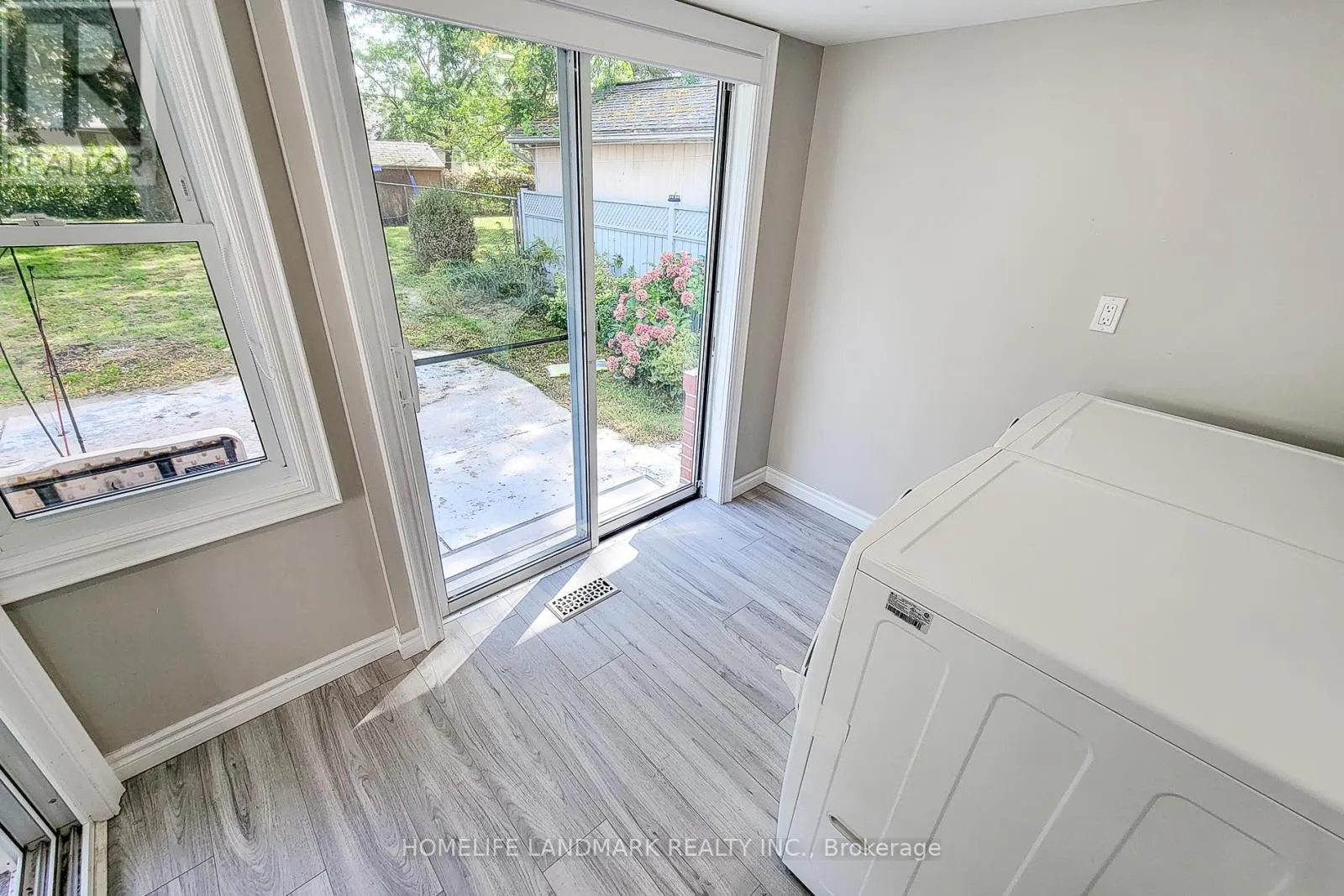 75 BAYVIEW DRIVE