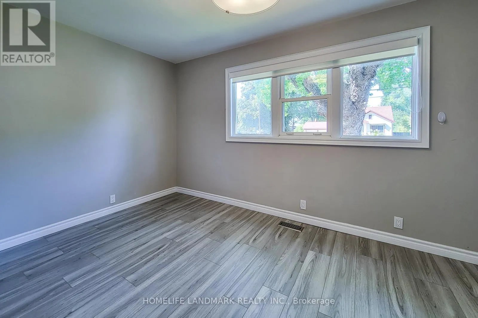 75 BAYVIEW DRIVE