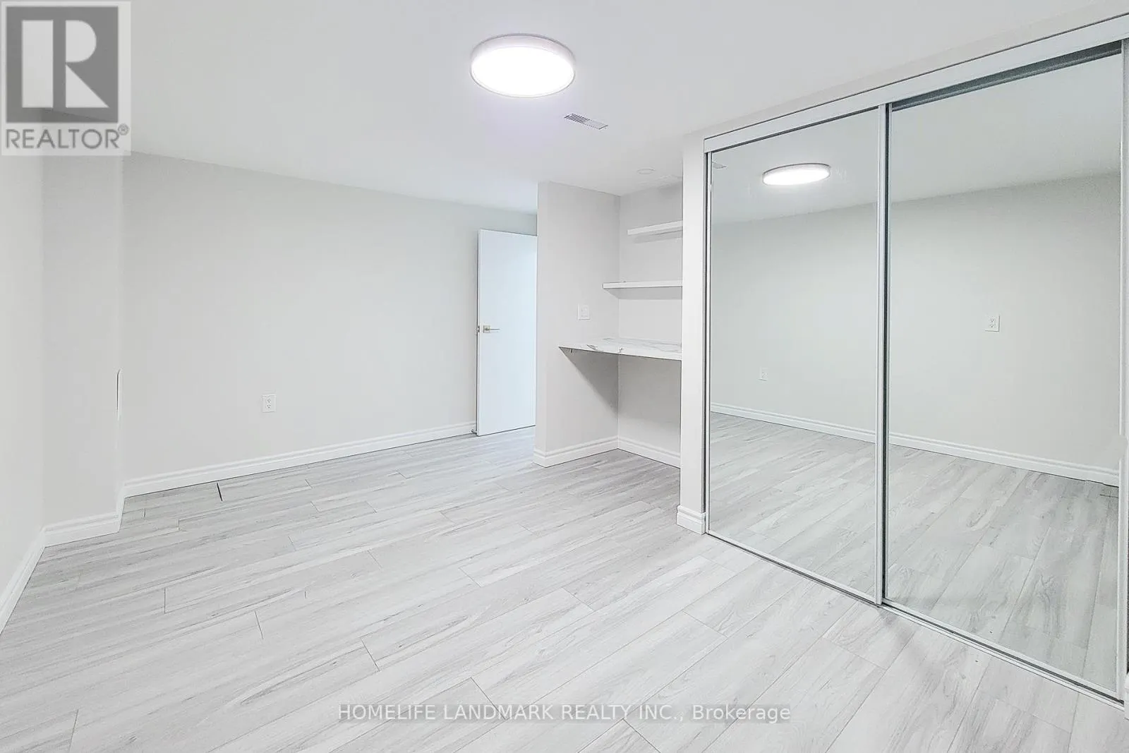 75 BAYVIEW DRIVE