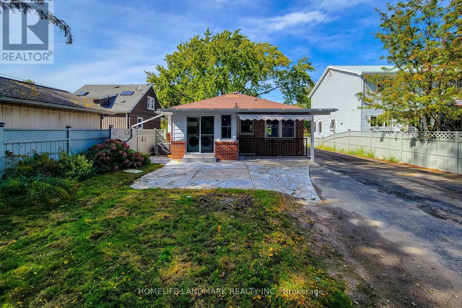 UPPER - 75 BAYVIEW DRIVE
