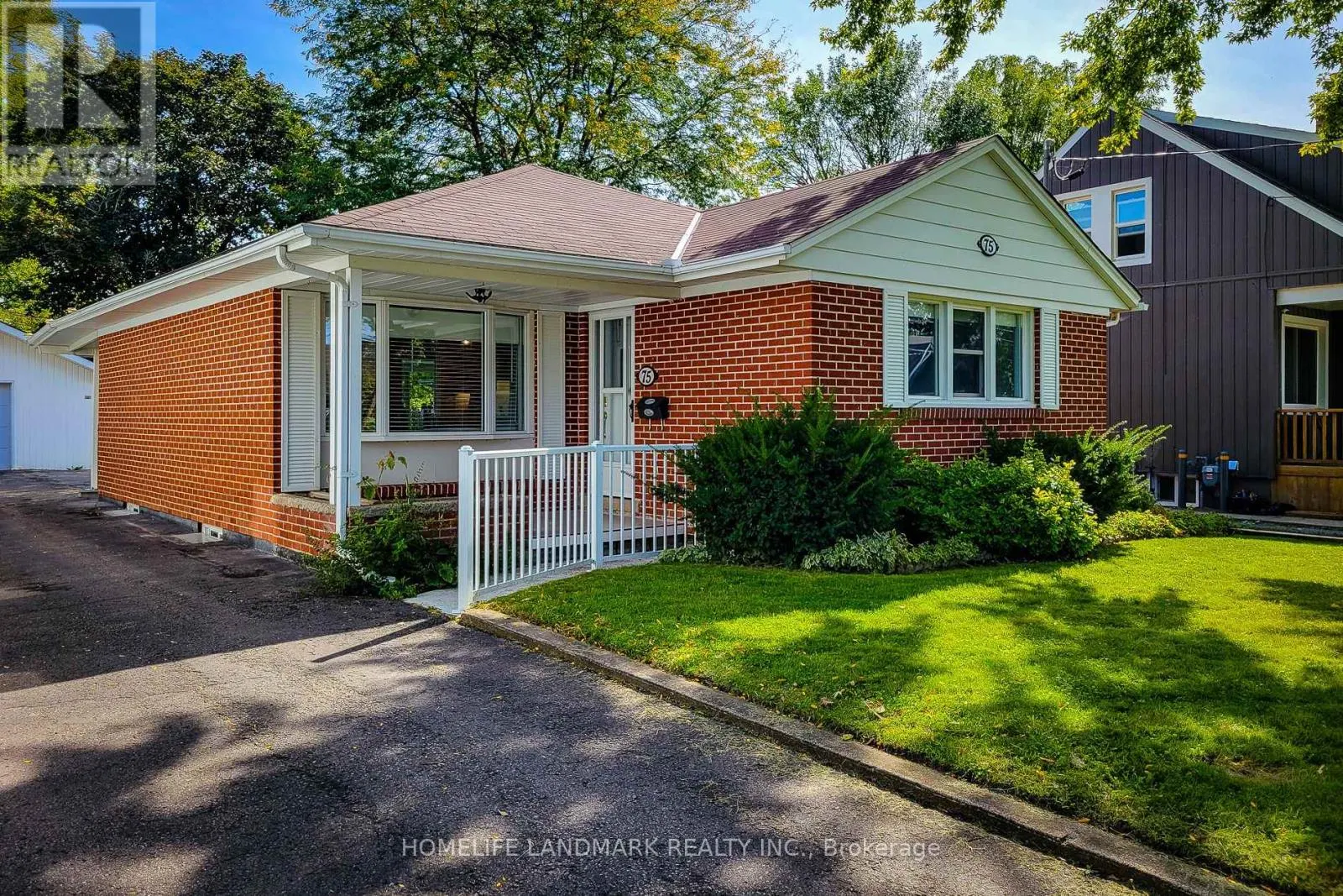 LOWER - 75 BAYVIEW DRIVE