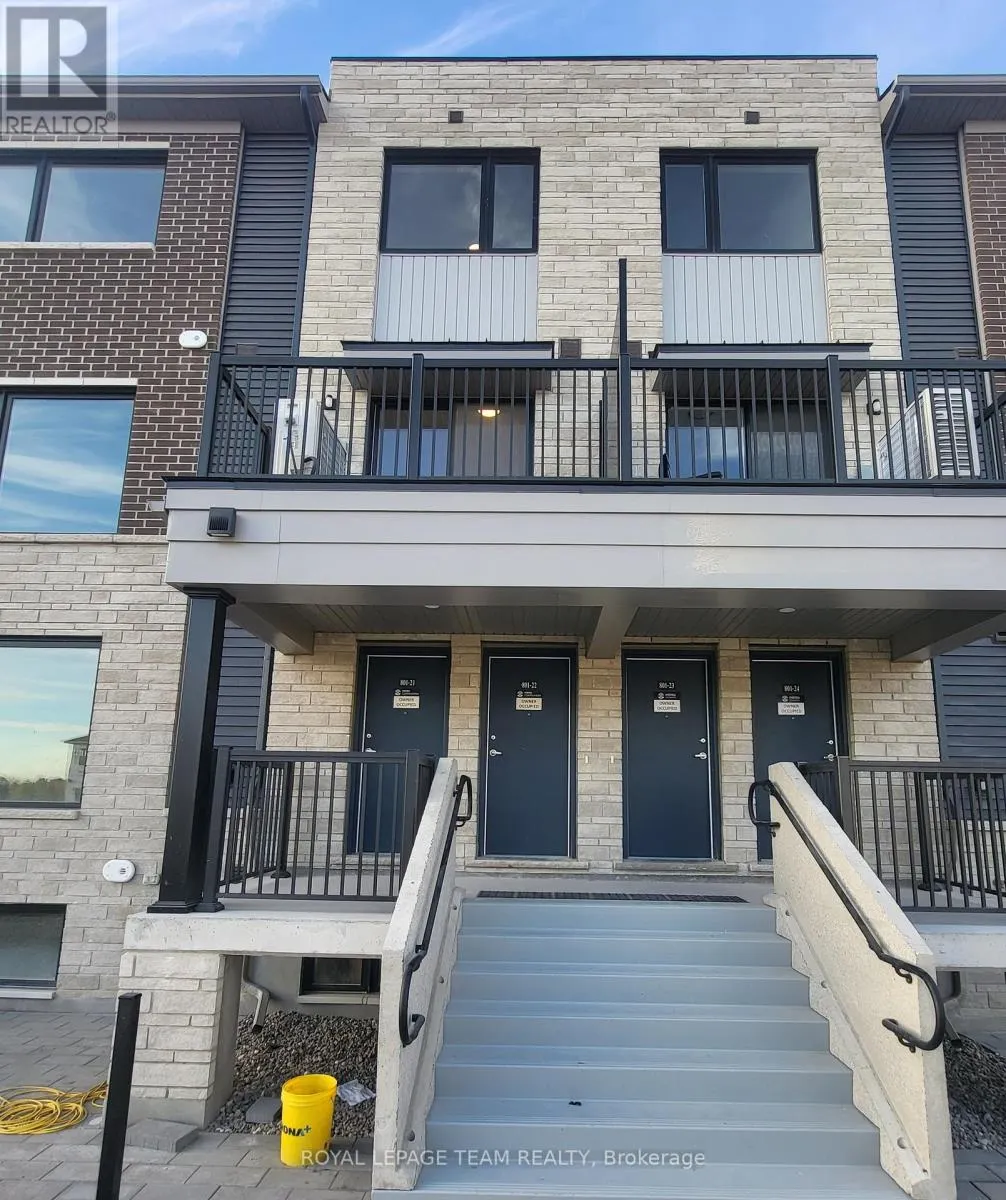 22 - 801 GLENROY GILBERT DRIVE