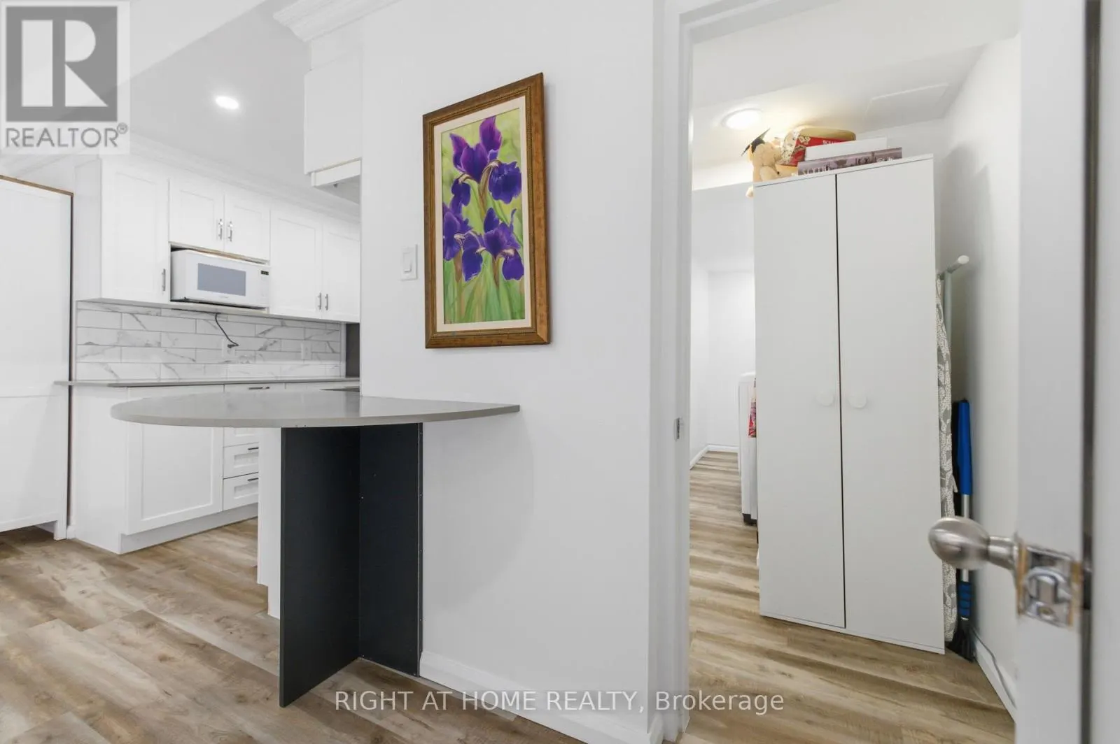 21 - 135 SPRINGFIELD ROAD