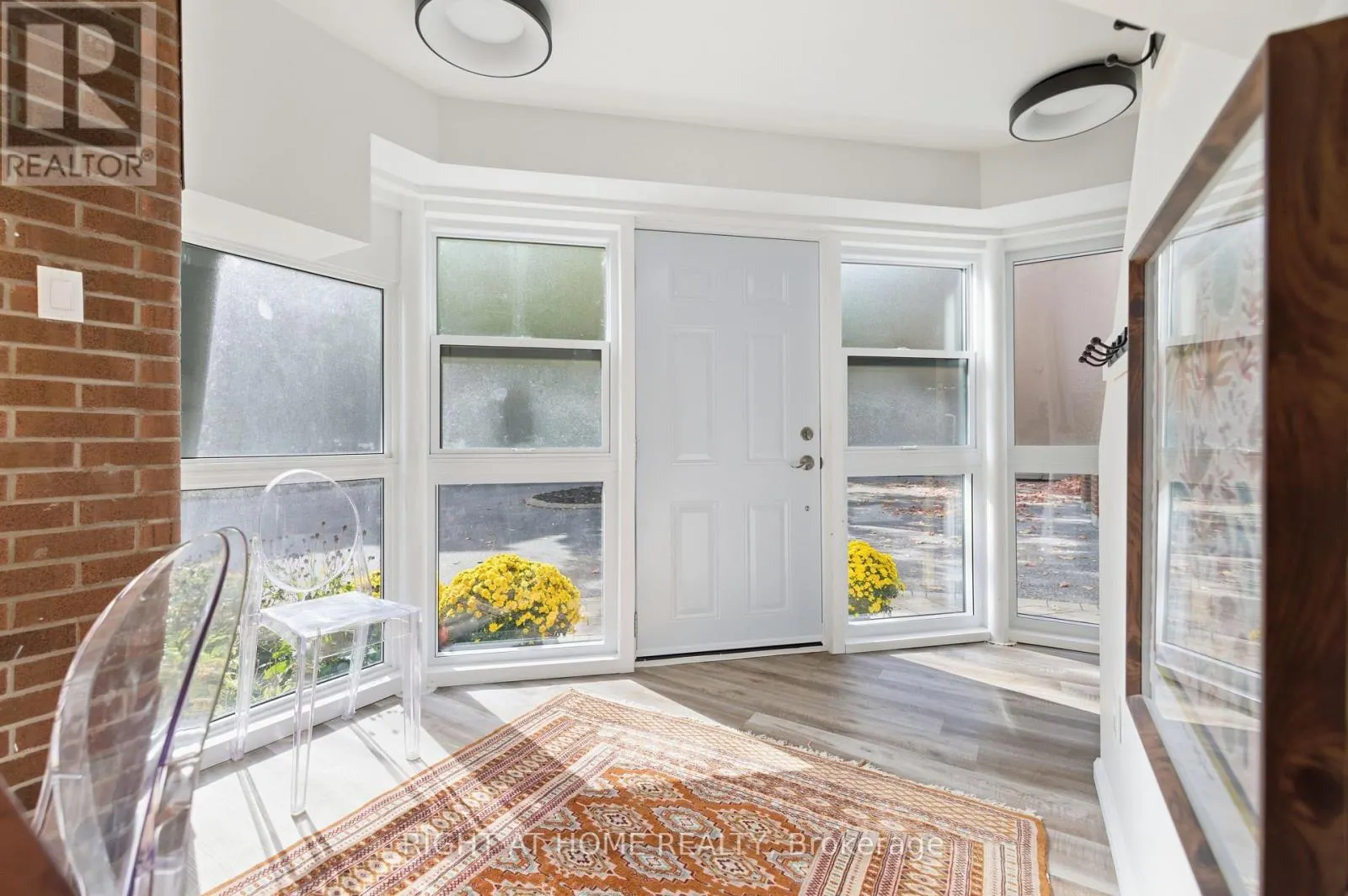 21 - 135 SPRINGFIELD ROAD