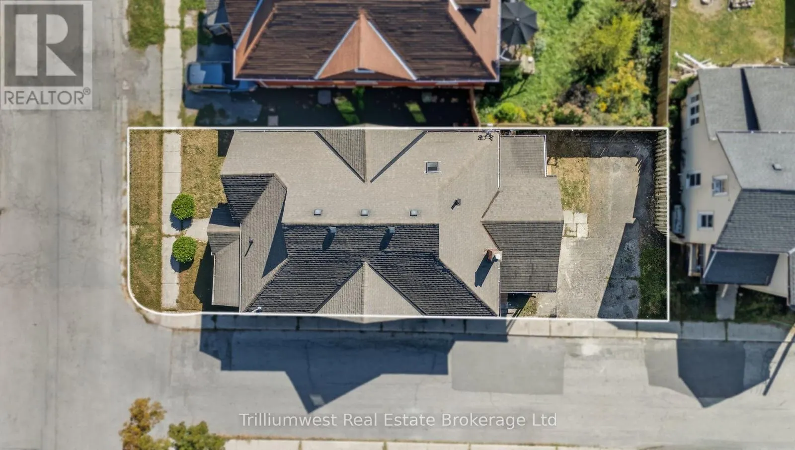 60 1/2 ST CATHARINE STREET