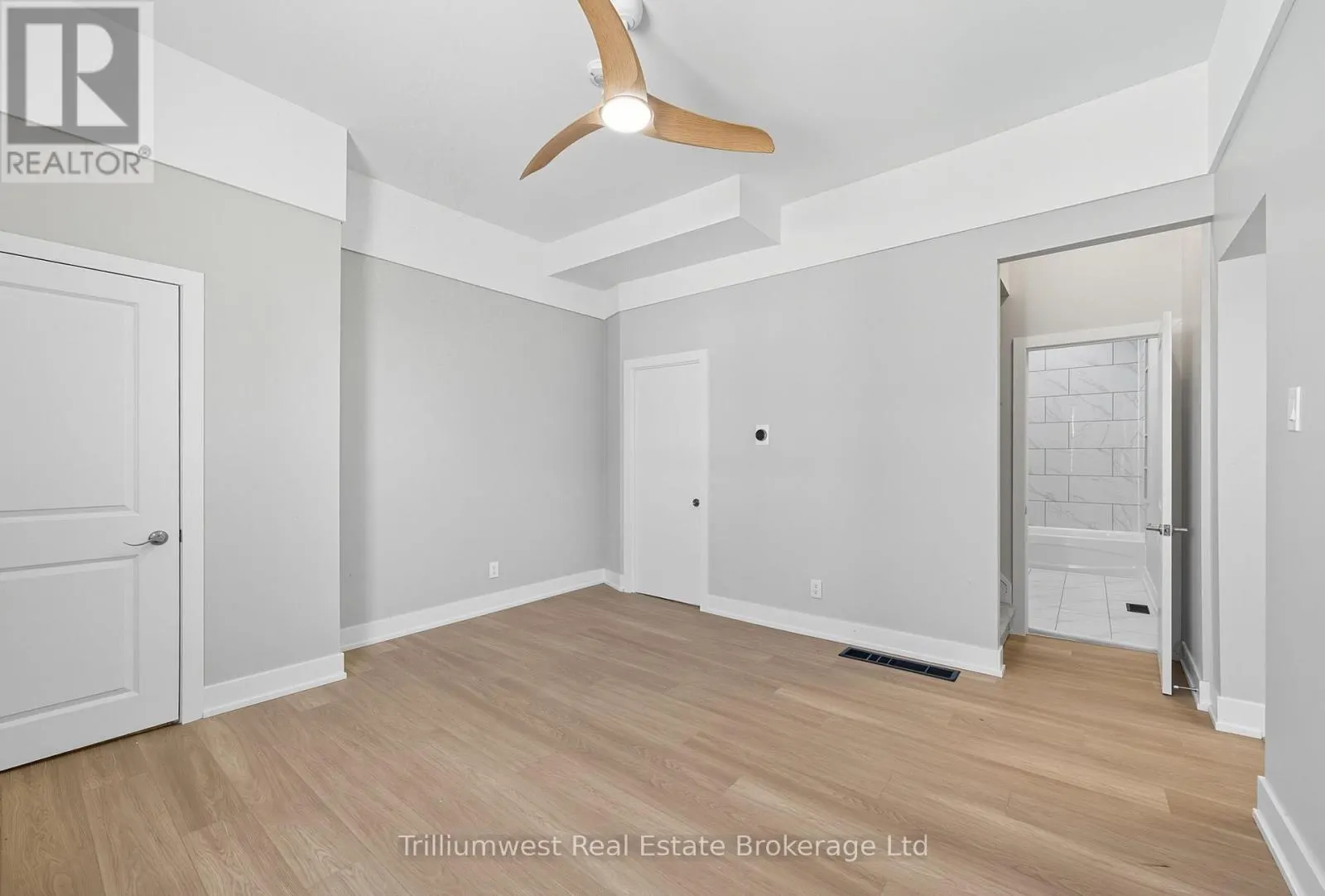 60 1/2 ST CATHARINE STREET