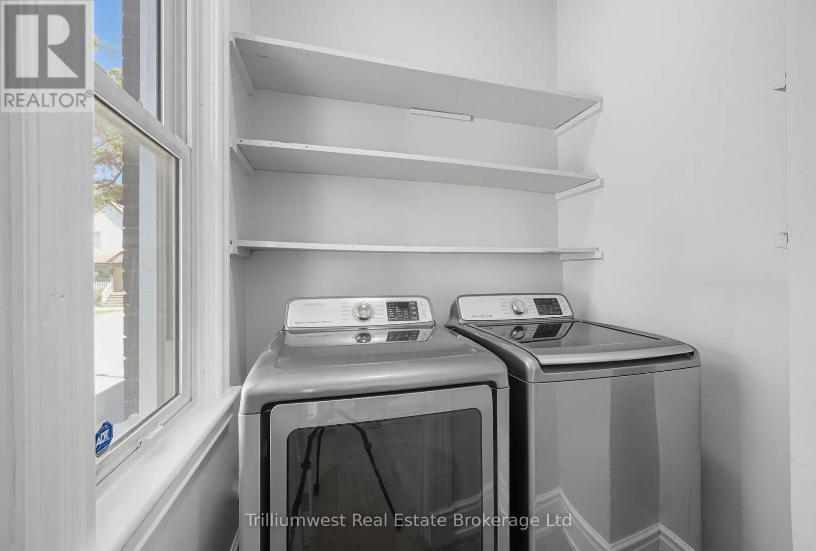 60 1/2 ST CATHARINE STREET