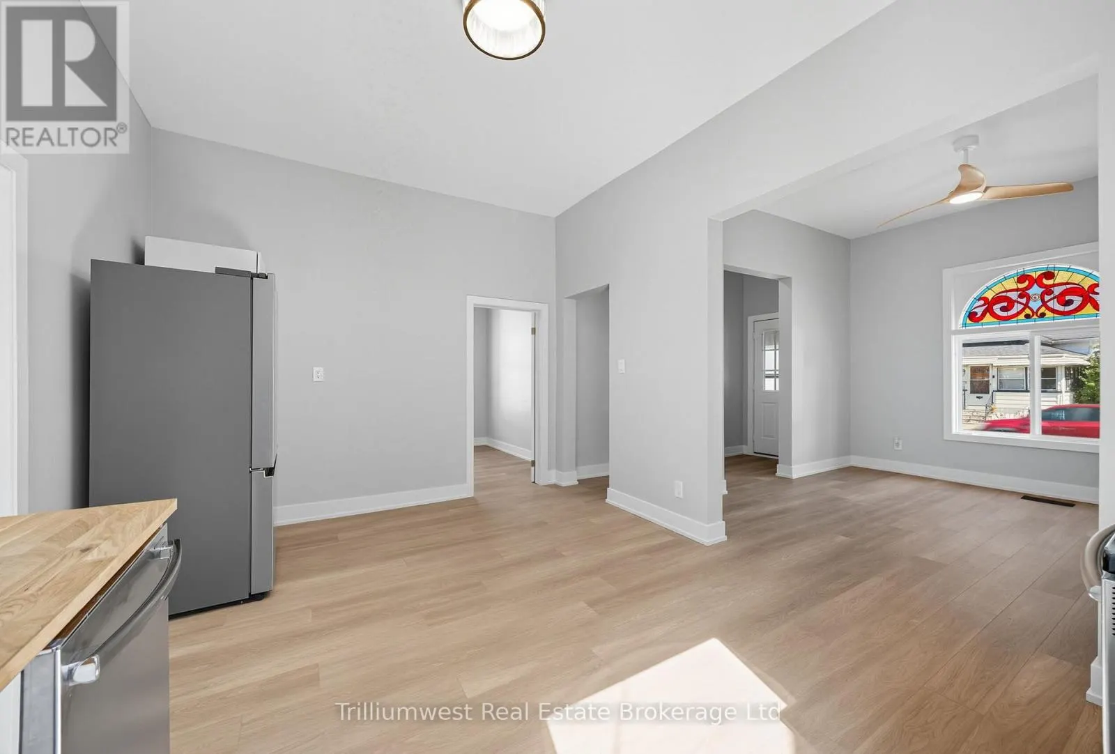 60 1/2 ST CATHARINE STREET