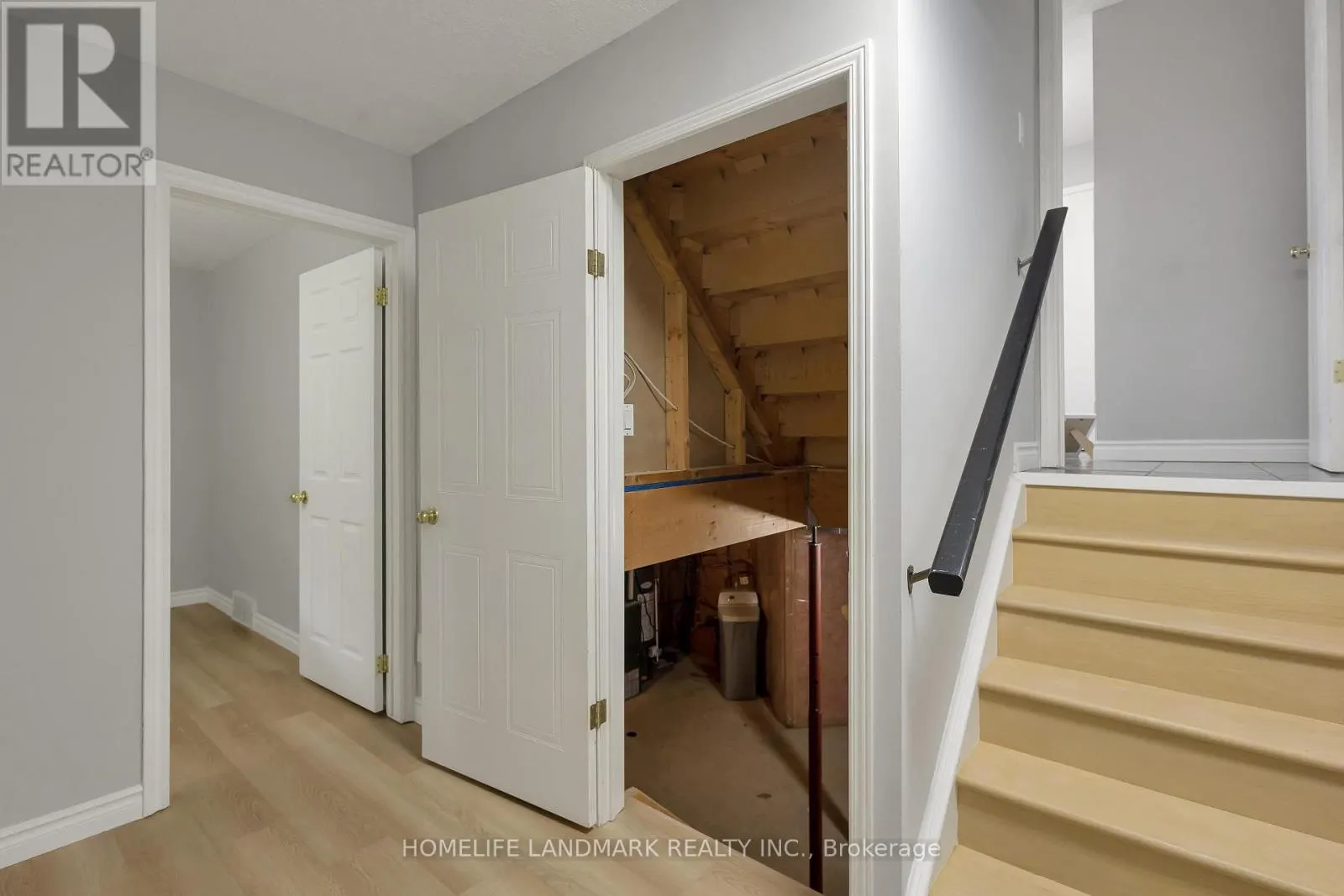 451 LAUREL GATE DRIVE