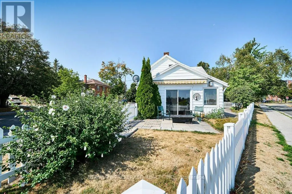 157 CRESCENT STREET